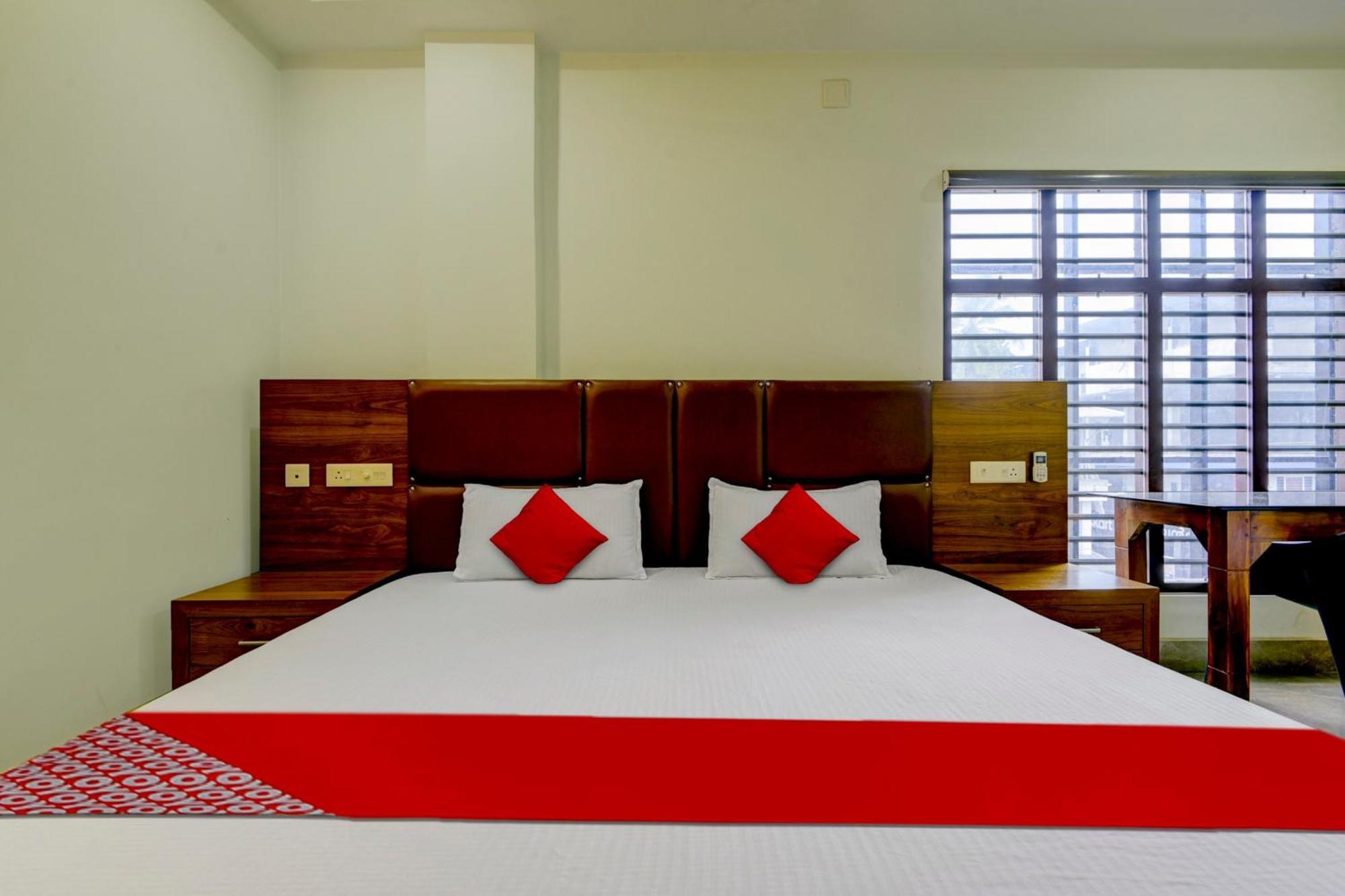 Hotel O Royal Tower Lodge Etakkare Екстер'єр фото