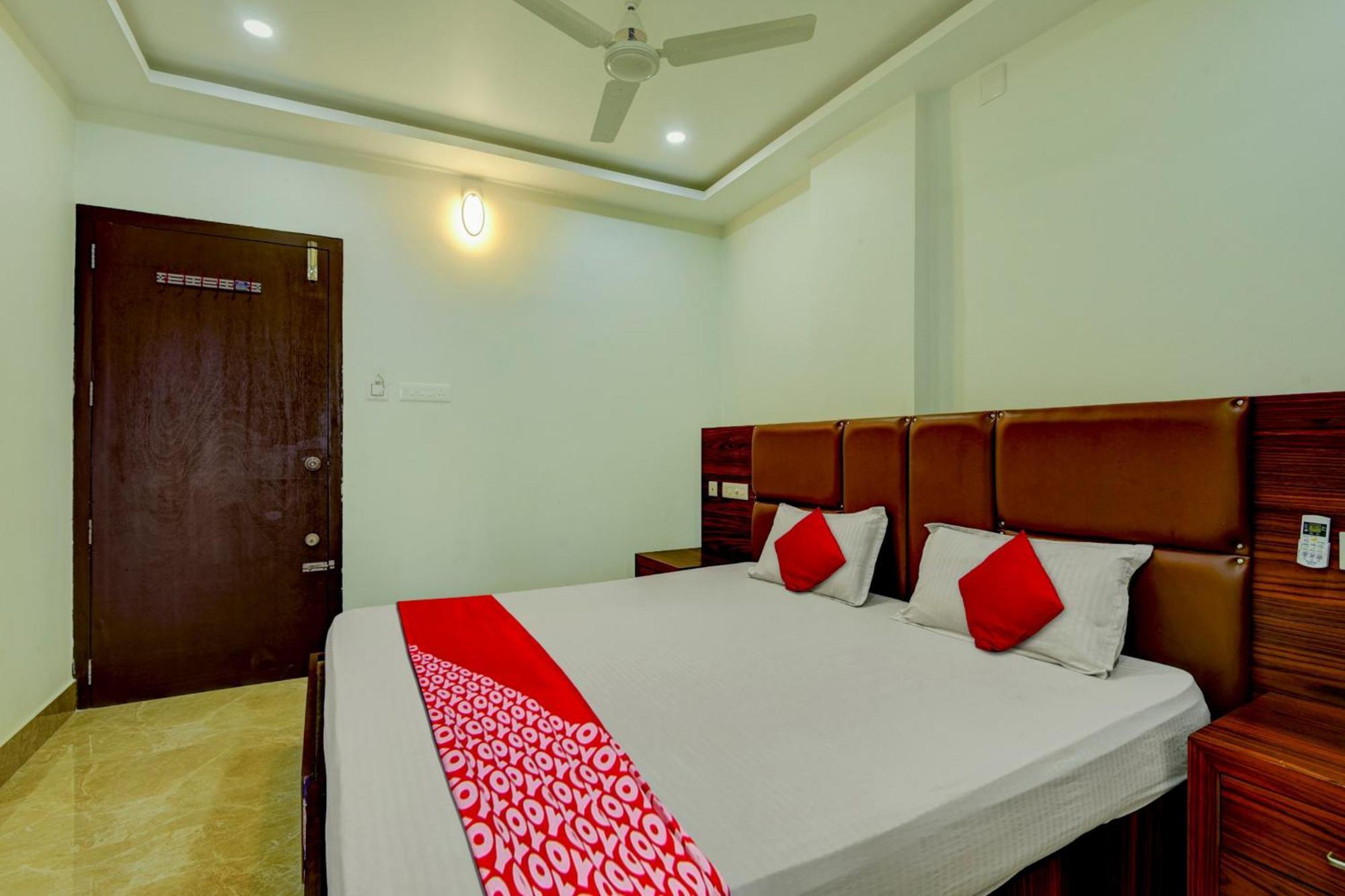 Hotel O Royal Tower Lodge Etakkare Екстер'єр фото
